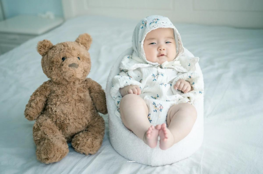 黔东宝宝吃不饱母乳的症状